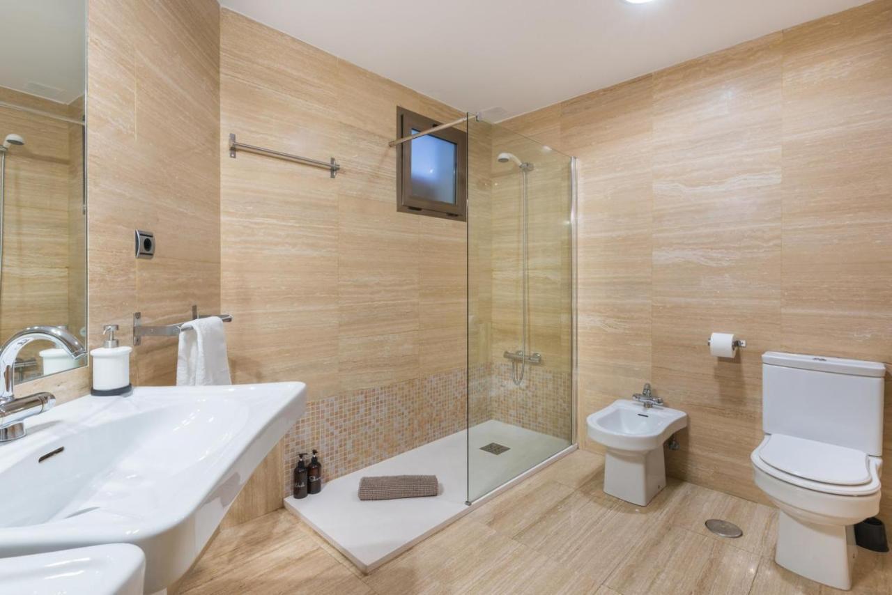Apartamento Moderno Calle Larios مالقة المظهر الخارجي الصورة