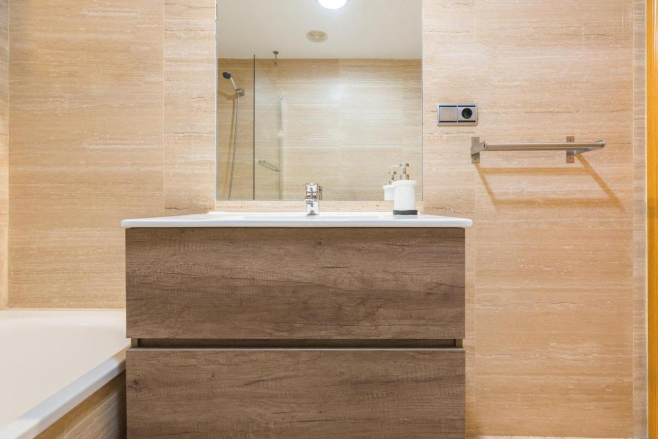 Apartamento Moderno Calle Larios مالقة المظهر الخارجي الصورة