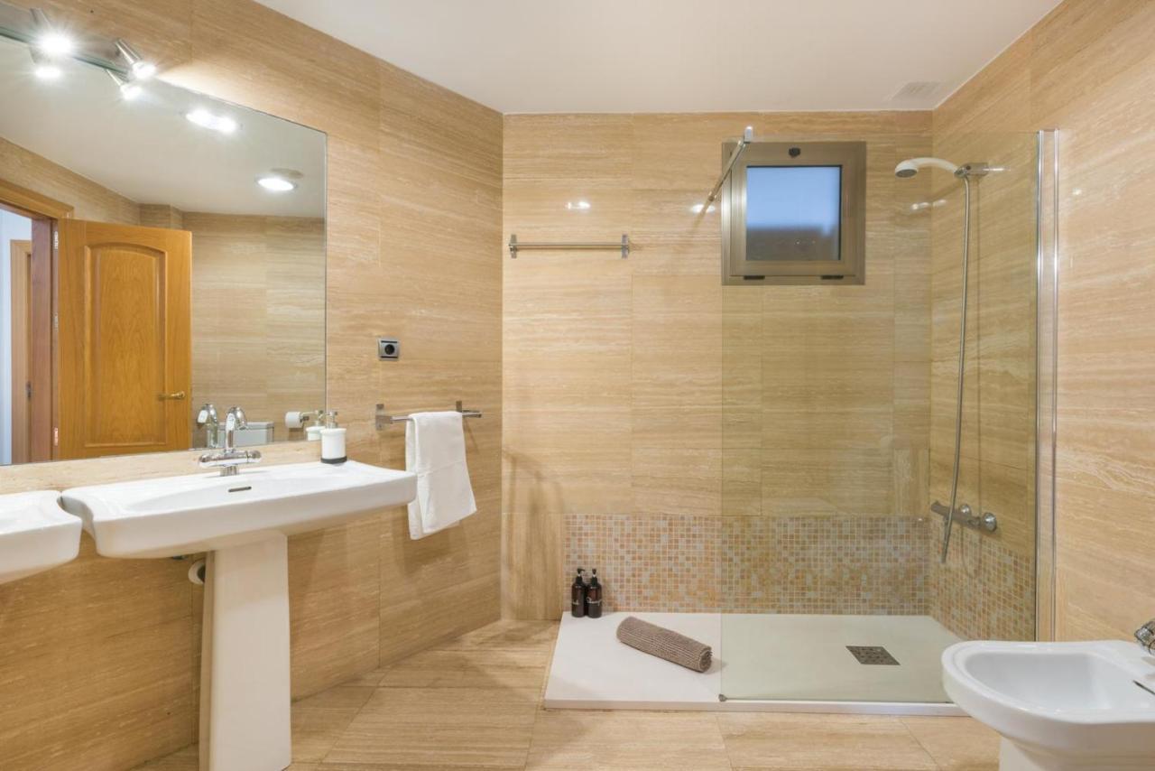 Apartamento Moderno Calle Larios مالقة المظهر الخارجي الصورة